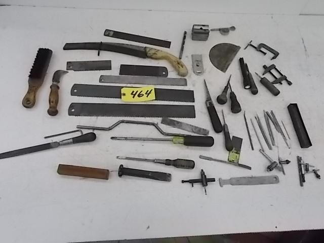 lot 464 image: Asstd Tools...