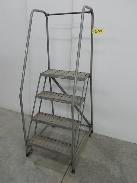 lot 500 image: 4 Step Rolling Safety Ladder...