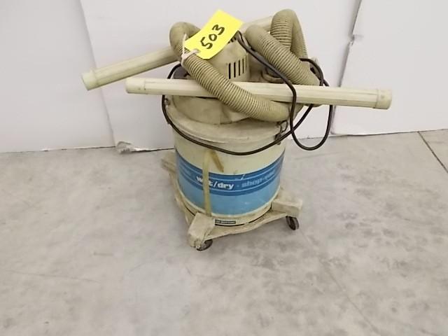 lot 503 image: Shop Vac WetDry Vacuum, Works...