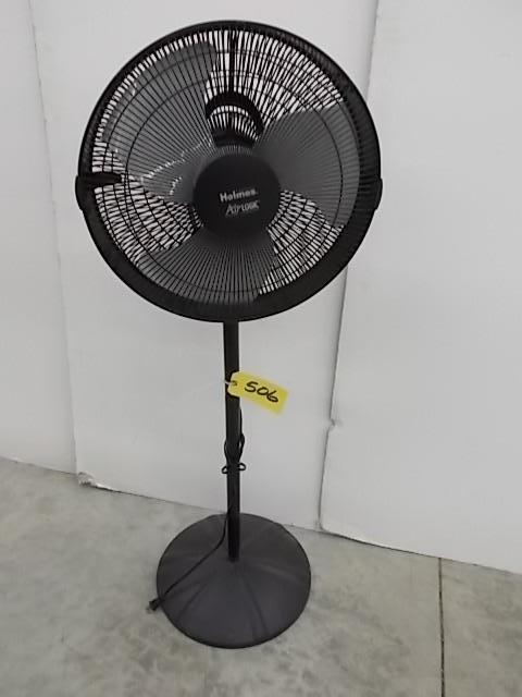 lot 506 image: Holmes Pedestal Fan, Works...