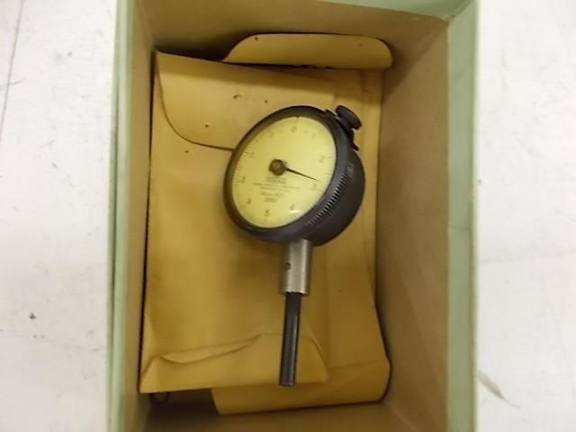 lot 53 image: Federal Dial Test Indicator...