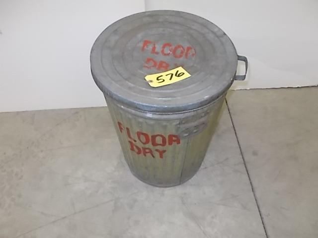 lot 576 image: Can of Floor Dry...