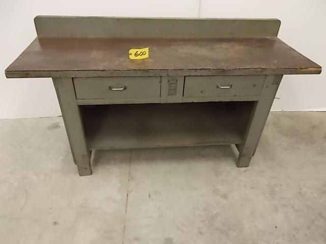 lot 600 image: 2 x 6 Wooden Workbench...
