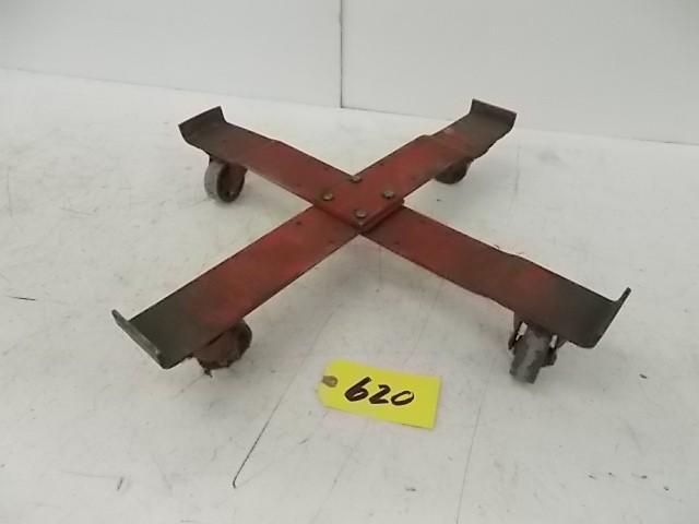 lot 620 image: Barrel Cart...