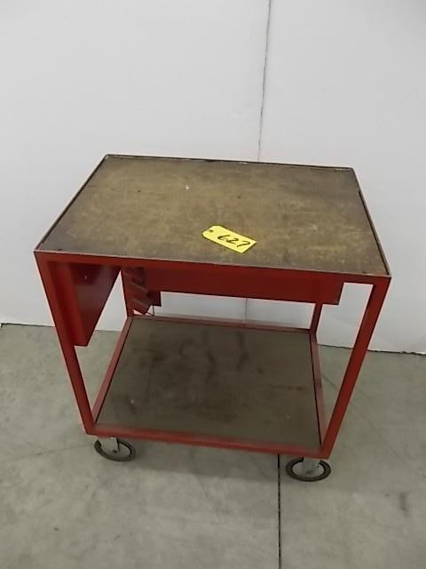 lot 627 image: Shop Cart, 31 x 22...