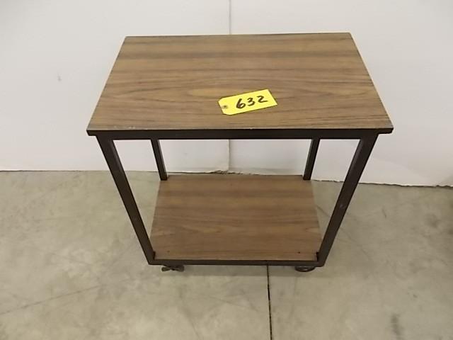 lot 632 image: 16 x 25 Cart...