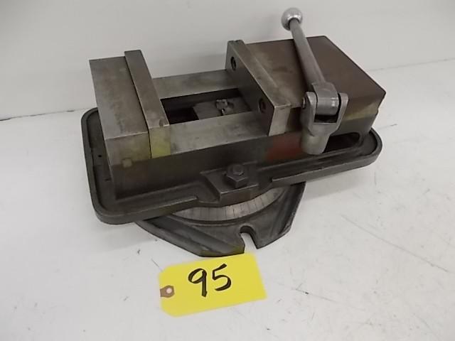 lot 95 image: 6" Swivel Base Machine Vise...