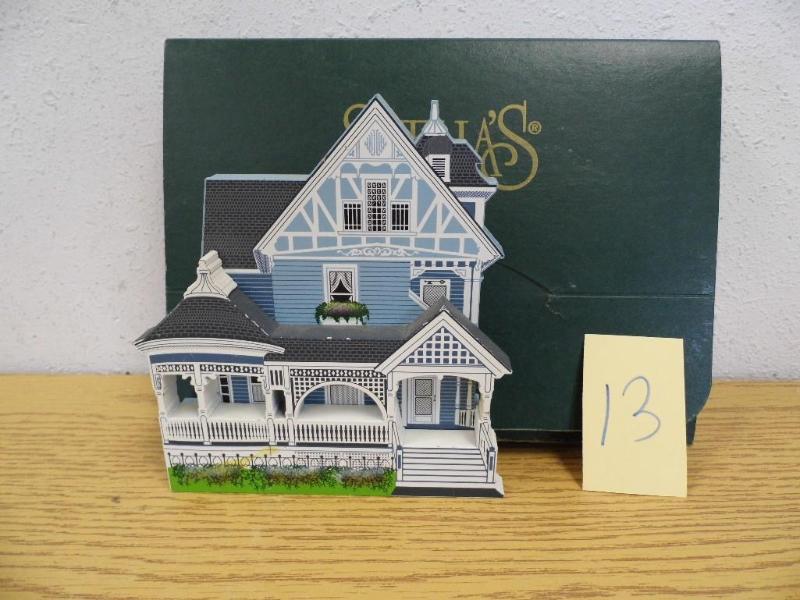 Shelias 3-D House - Harvard House