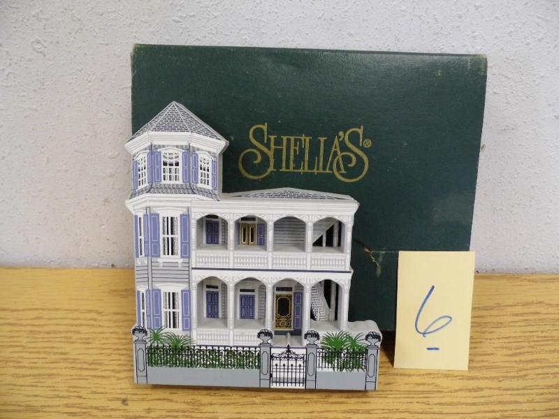 Shelias 3-D House - Artist House