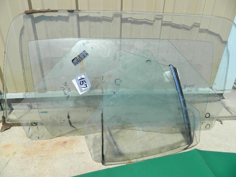 lot 157 image: Lot of (5) Glass Pieces for &quot1...