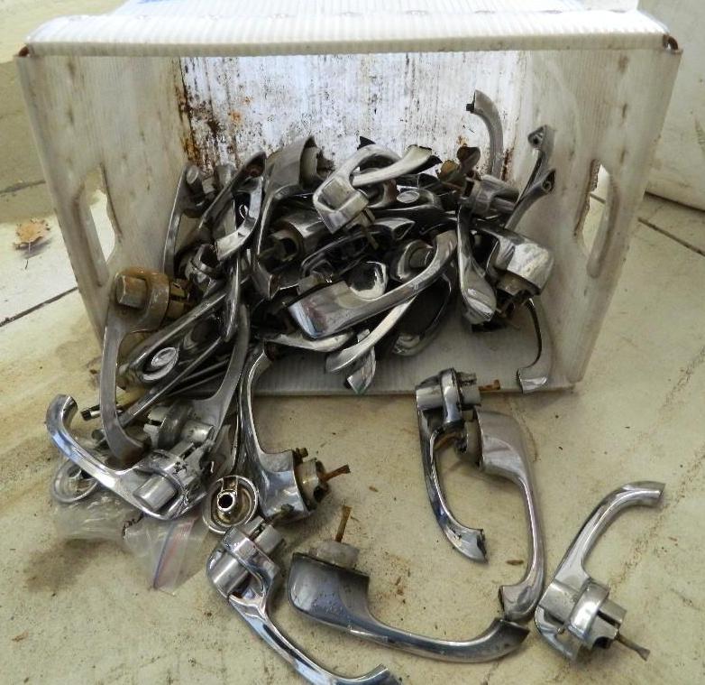 lot 208 image: Lot of 40 Vintage Door Handles  C...