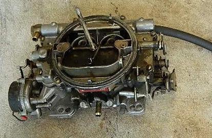 lot 249 image: 650 Edelbrock 4 Barrel Carb. Please...