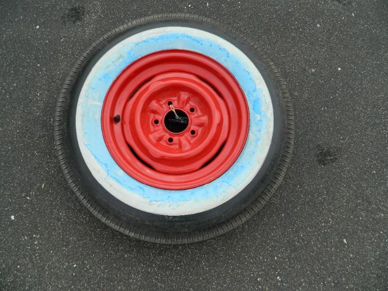 lot 27 image: New US Royal Safety 800  6.70-14 4...