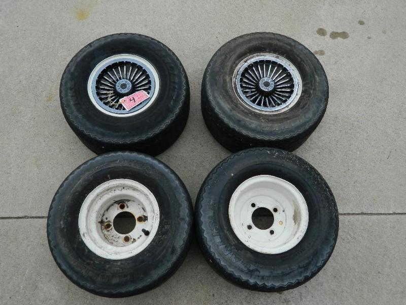 lot 4 image: Lot of (4) Carlisle EZ 60 Golf Cart...