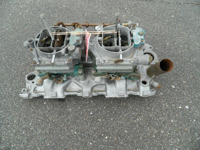 lot 48 image: Corvette 1958 (GM Intake Manifold w...