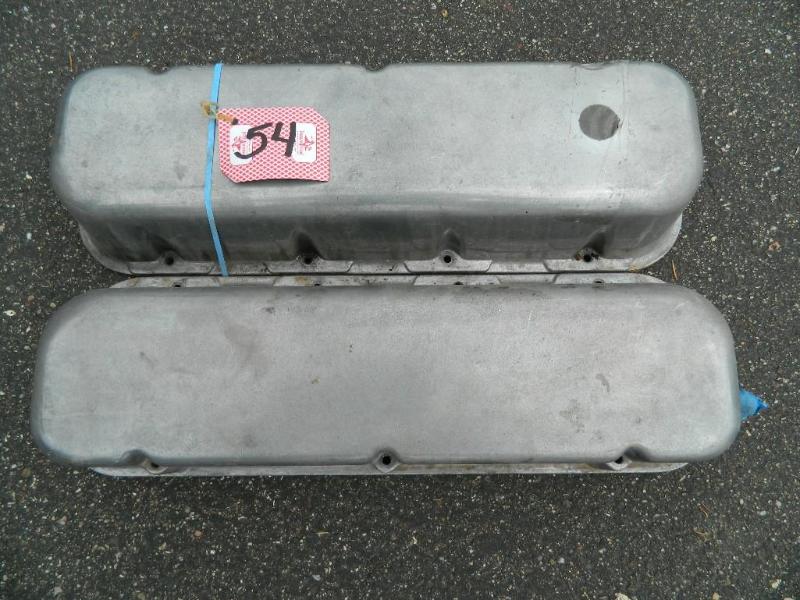 lot 54 image: Pair of Valve Covers for a Big Bloc...