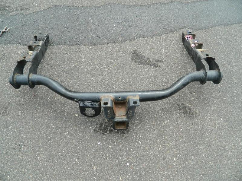 lot 60 image: Slide in Hitch for a &quot2000 Che...