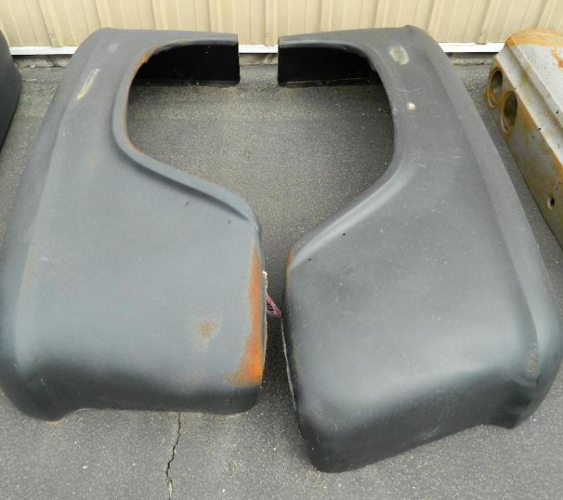 lot 79 image: Pair of Fenders &quot1955-1956&quo...