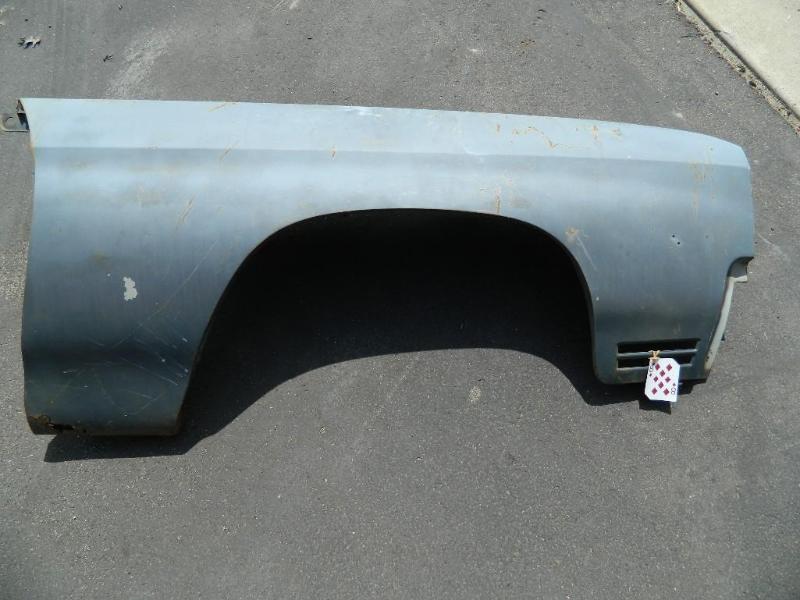 lot 99 image: Front Passenger Side Fender for &qu...