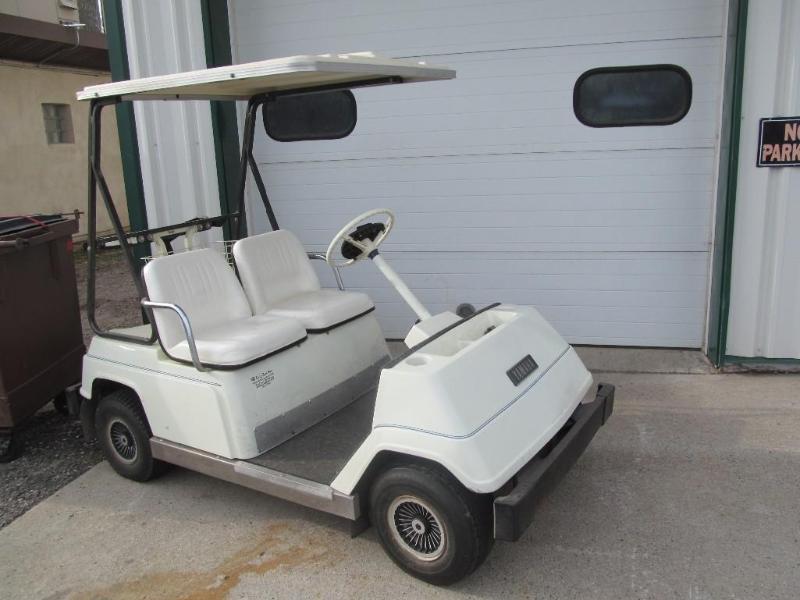 This is a gas powered Yamaha golf c...