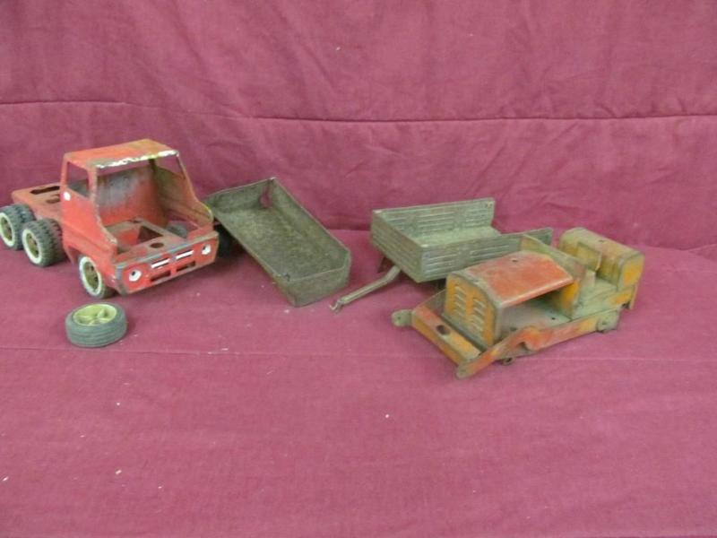 Vintage Metal Toys for Repair, Stru...