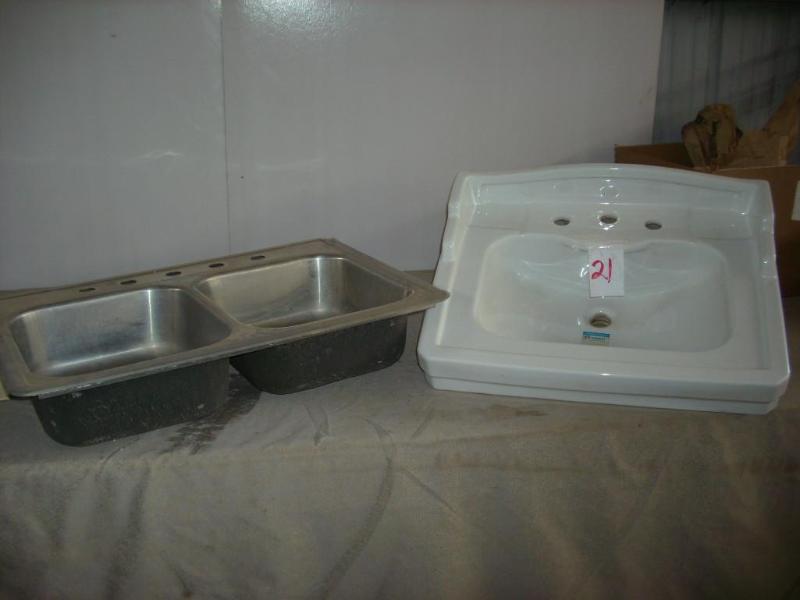 Stainless steel sink and sensi wall...