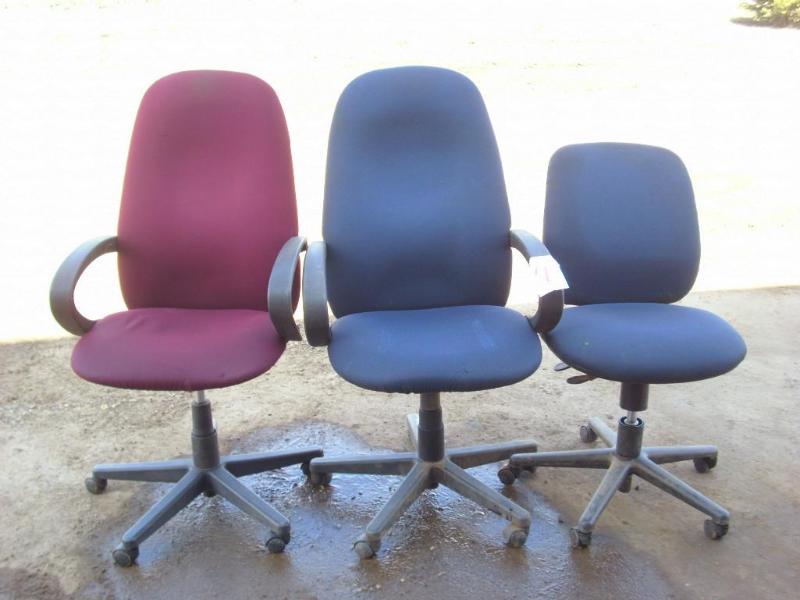 3 office chairs...