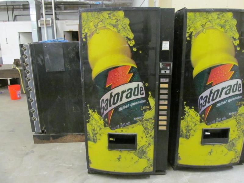 Gatorade pop machine,one on the lef...