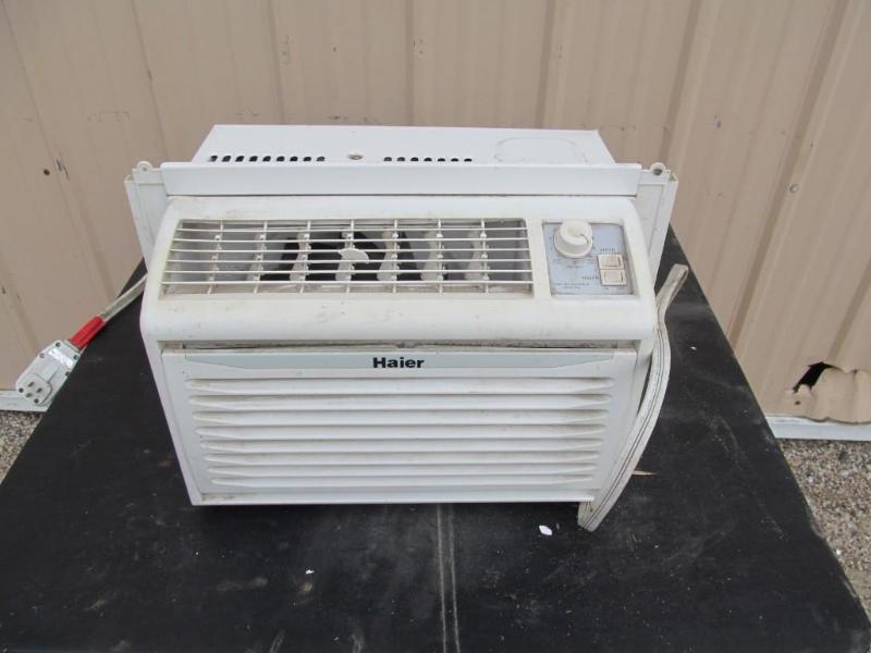 Air conditioner Needs a little clea...