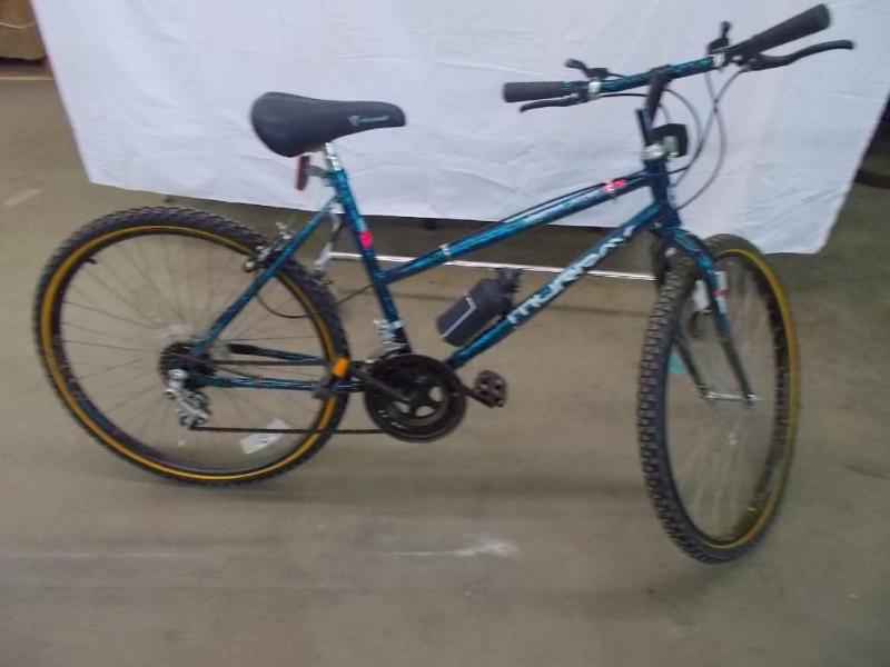 Murray, 26 bike, 18 speeds with mo...