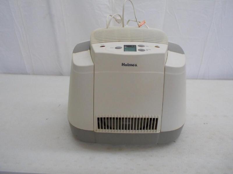 Holmes model HM3650, humidifier on ...