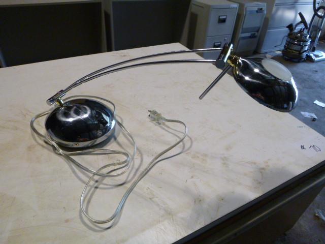 Desk Lamp Needs a light bulb...