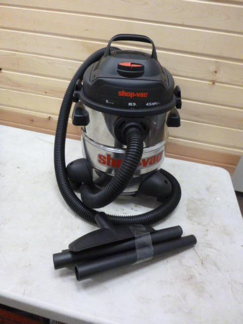 ShopVac 5 Gallon Dry Vacuum 4.5 HP...