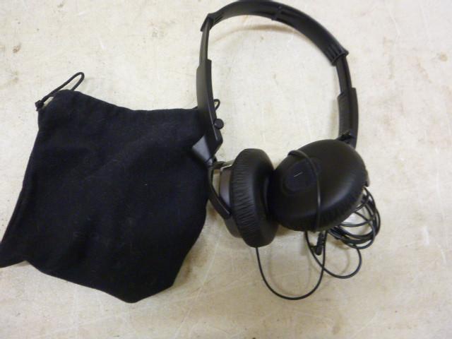 Sony Noise Cancelling Head Phones M...