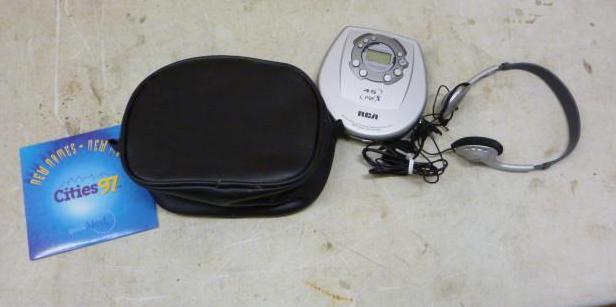 RCA 45 ESPX Portable CD Player with...