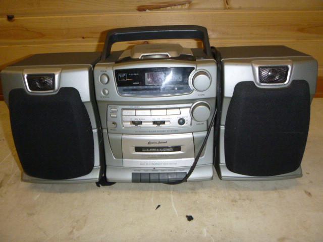 Lennoxx Sound Boom Box Model #CD-14...