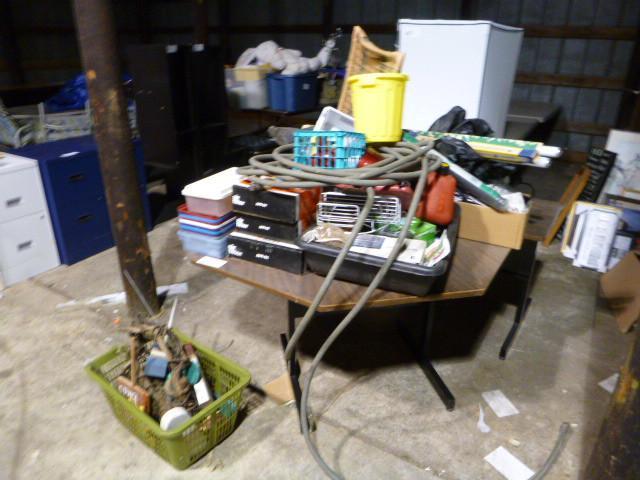 Huge Lot of Miscellaneous Garage It...