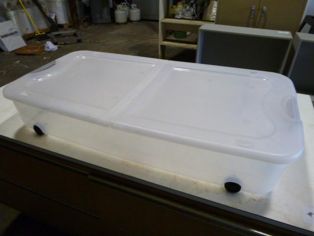 Storage Tote on Wheels...