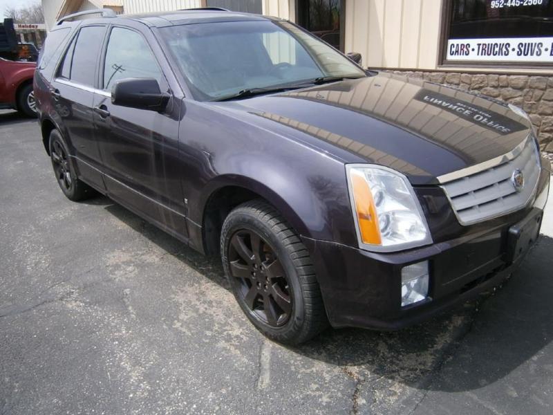 2006 Cadillac SRX, V6, AWD, hard to...