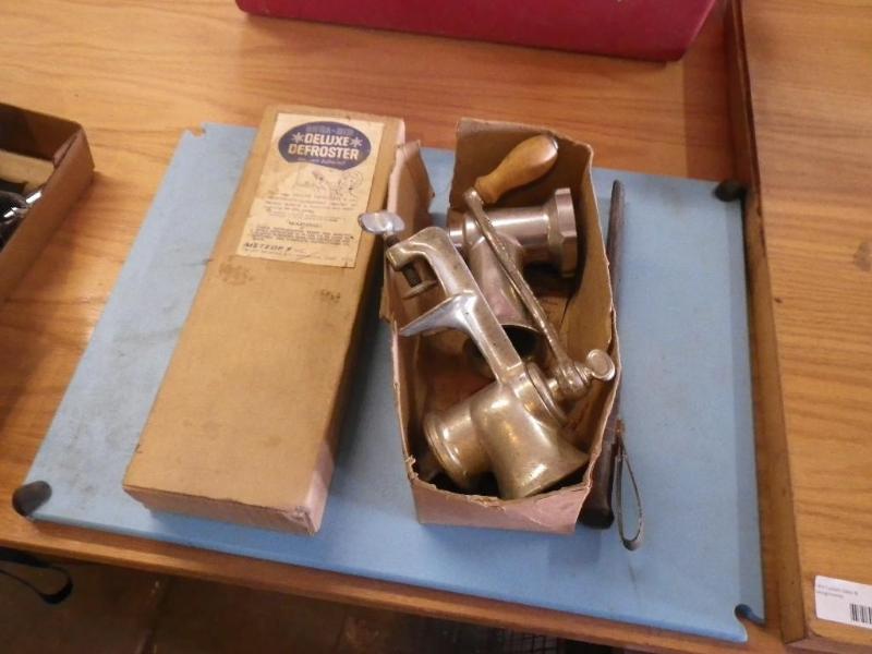 meat grinder, cutting board, defros...
