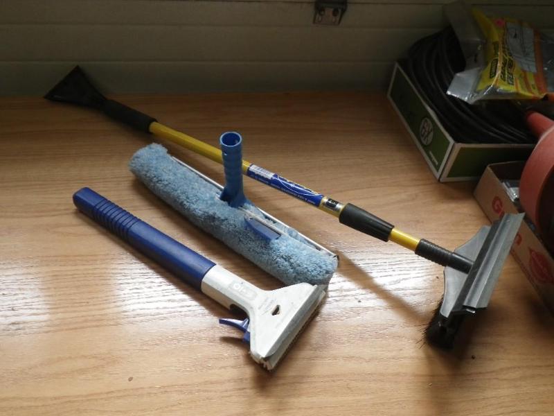 squeegee lot...