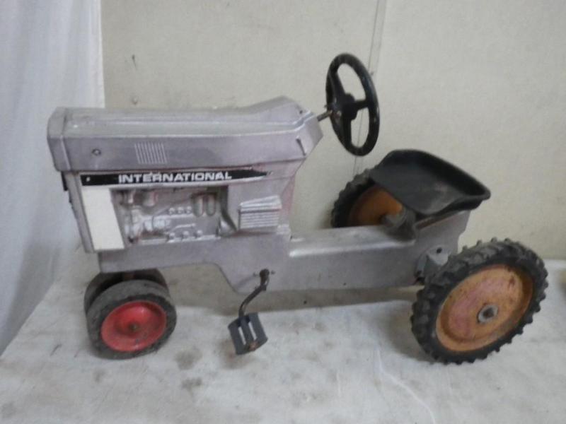lot 100 image: pedal tractor...