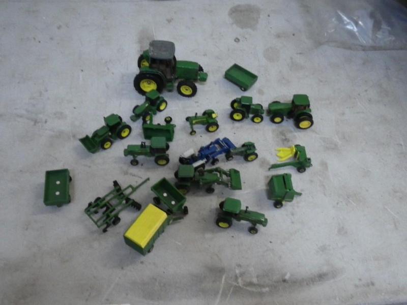 lot 105 image: JD small tractors lot...