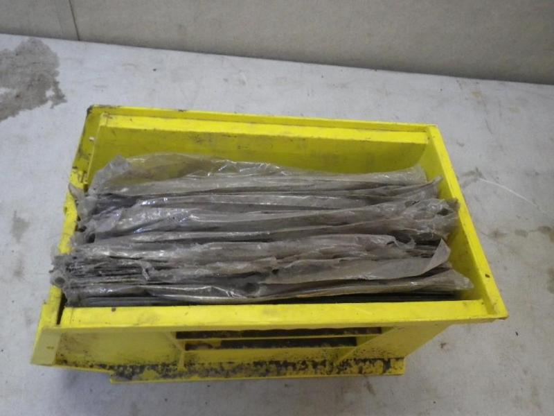 lot 51 image: bin of license plates, look new vin...