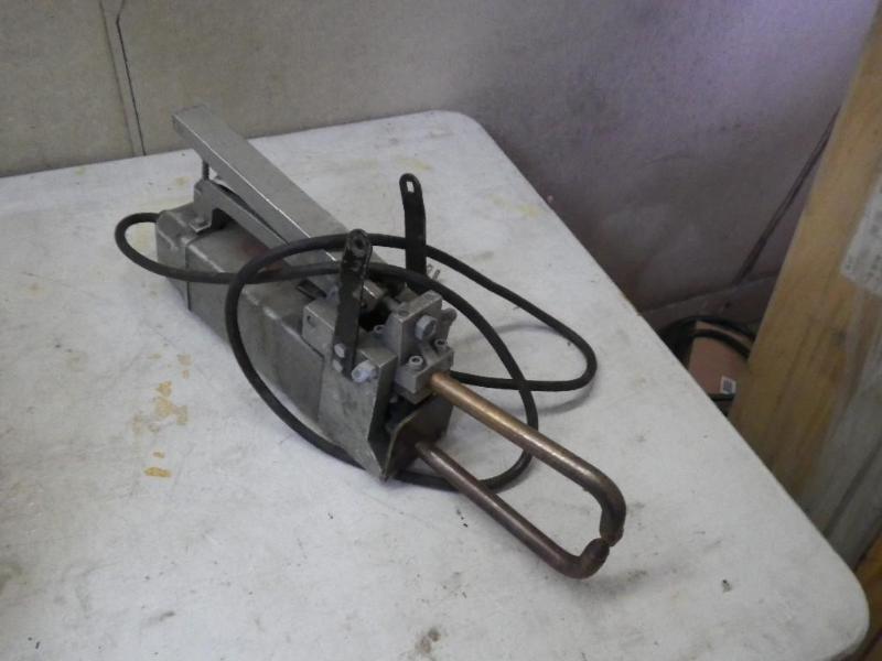 lot 53 image: spot welder...