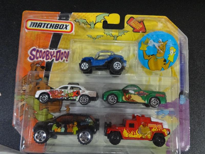 lot 4 image: MATCH BOX SCOOBY-DOO 5 CARS. Bidde...