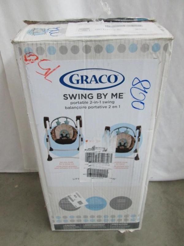 lot 38 image: Swing By Me Portable