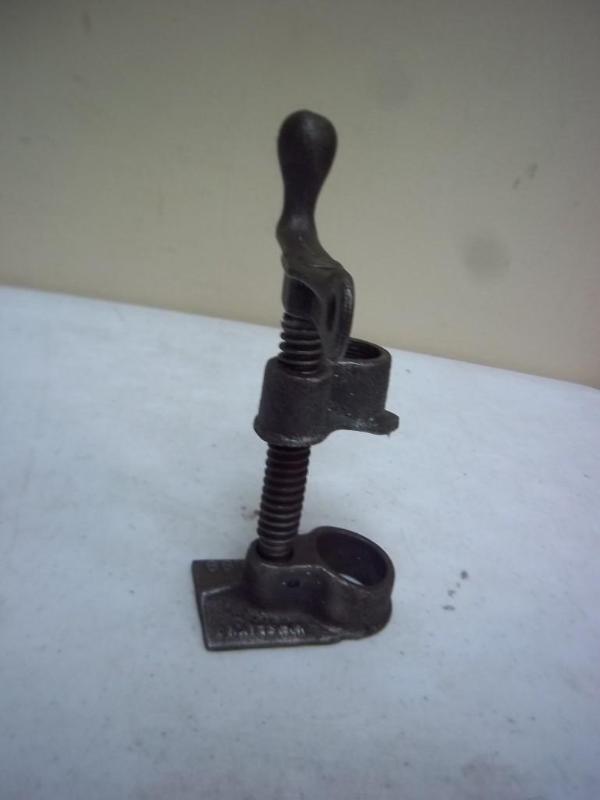lot 13 image: Vintage Craftsman Gluing Clamp 6744...