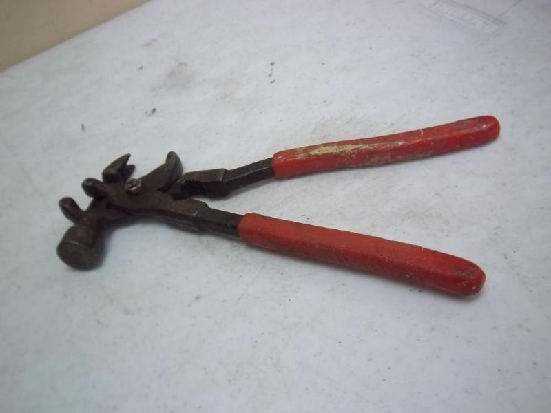 lot 178 image: Pliers - Hammer Tool...