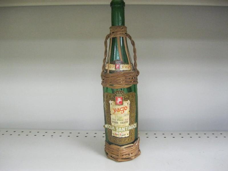 lot 225 image: Vintage 1959 Green Wine Bottle...